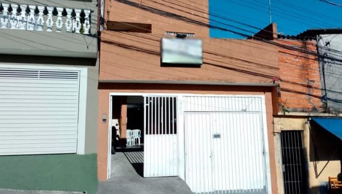 Direitos sobre Casa com 4 Quartos em São Paulo