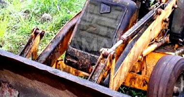 Retroescavadeira IMPO/M.A.JCB 214 202/2002