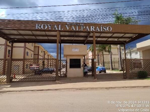 Apartamento 2 quartos, 1 banheiro, varanda, 48.7m² privativos