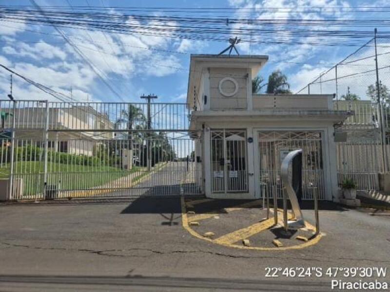 Casa com 3 quartos em Piracicaba/SP