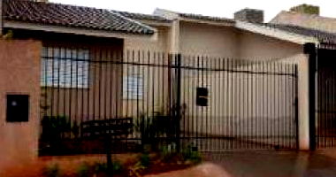 Casa em Condomínio com 3 Quartos em Sarandi