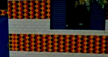 Casa parte ideal 50% com 3 quartos, 2 banheiros e 1 vaga, 107m² construída