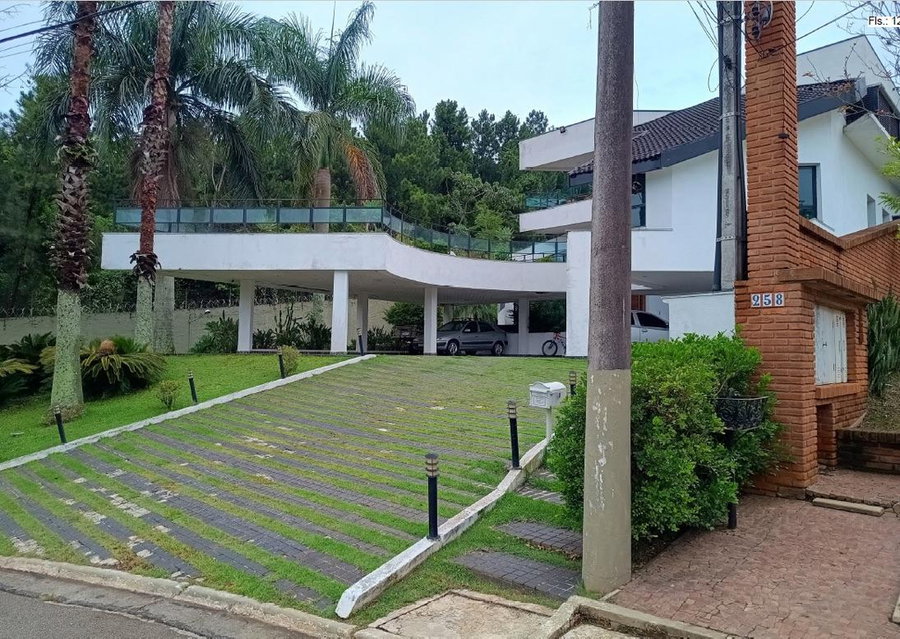 Casa em Alphaville com 4 quartos, 740m² construídos, ocupada