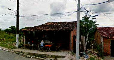 Casa com 2 Quartos e Quintal no Povoado Taboca