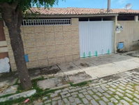 Casa 3 quartos, 2 banheiros, 146m², ocupada
