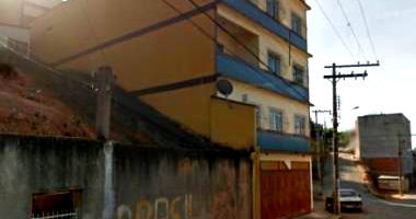 Apartamento com 2 quartos em Pirineus, Leopoldina/MG