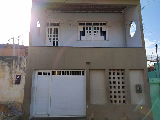 Casa com 3 quartos, 1 vaga de garagem, 263,02 m² construídos, ocupada