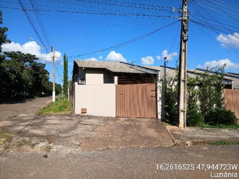 Casa com 2 quartos e 2 banheiros em São Caetano, Luziânia/GO