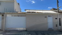 Casa com 2 quartos e 2 banheiros, 64 m², ocupada
