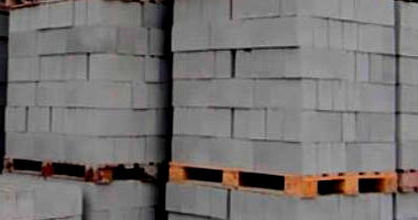 Bloco de concreto armado para estruturas pré-moldadas