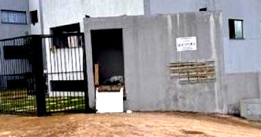 Apartamento com 2 quartos, 1 banheiro e 1 vaga
