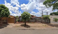 Terreno com 300m² e Residência em Alto do Paraná