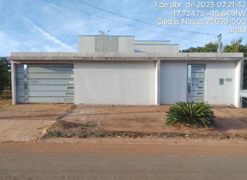 Casa em Caldas Novas com 2 Quartos e 2 Banheiros