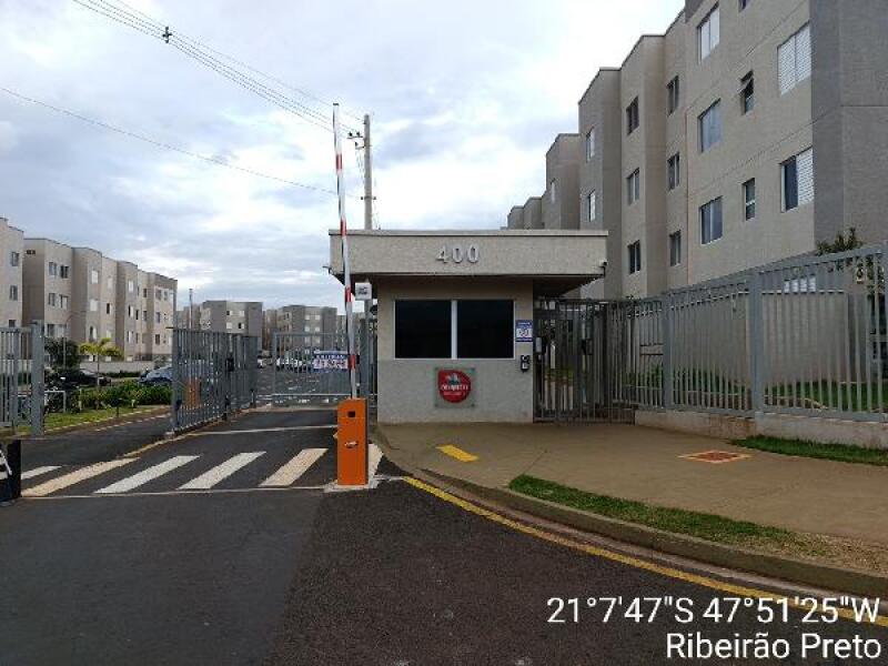 Apartamento com 2 Quartos e Vaga em Ribeirão Preto