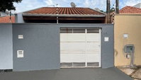 Casa com 105 m² em Araraquara - SP