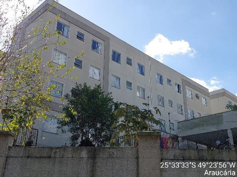 Apartamento com 2 quartos em Araucária/PR