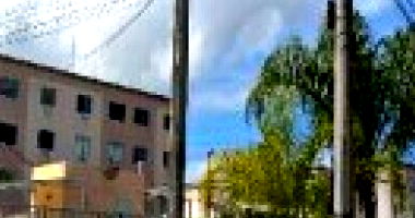 Apartamento com 2 quartos em Lauro de Freitas/BA