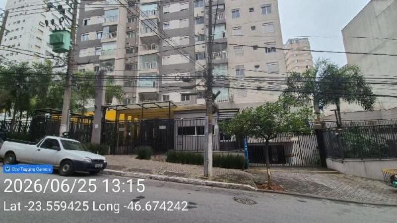 Apartamento com 3 Quartos e 2 Banheiros na Liberdade