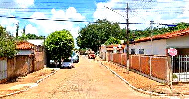 Terreno com 262,5m², desocupado, ideal para construção