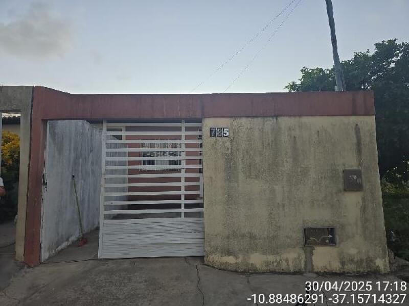 Casa com 66,9m² área privativa, 2 quartos, 1 banheiro, vaga não informada