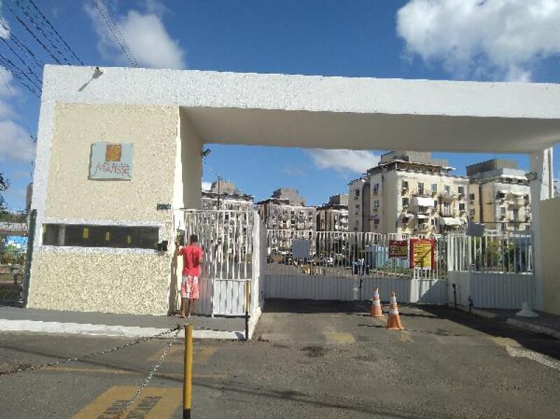 Apartamento com 2 quartos, 1 banheiro e 1 vaga