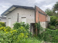 Casa com Edícula em Antonina/PR