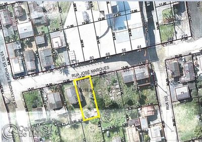 Terreno urbano de 360m² com matrícula atualizada