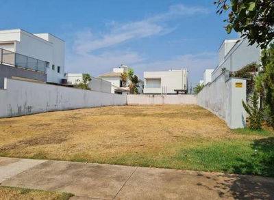 Terreno de 364,47 m² em Alphaville Cuiabá II