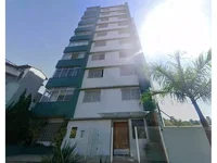 Apartamento em Leilão com 2 Quartos e 2 Vagas