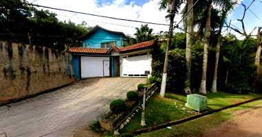 Casa Ocupada em São Bernardo do Campo com 391m² Construída