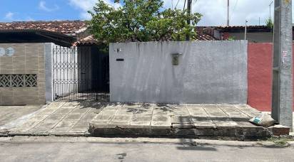 Casa 3 dorms, 2 banhs, 129m², Prado - Maceió/AL