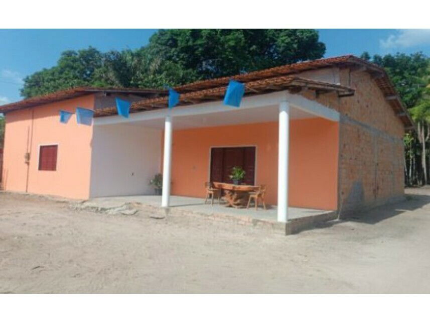 Casa Ocupada com 655,20m² de Terreno e 167,21m² Construídos