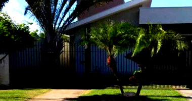 Casa em Rondonópolis com 3 quartos e 223m² de área construída