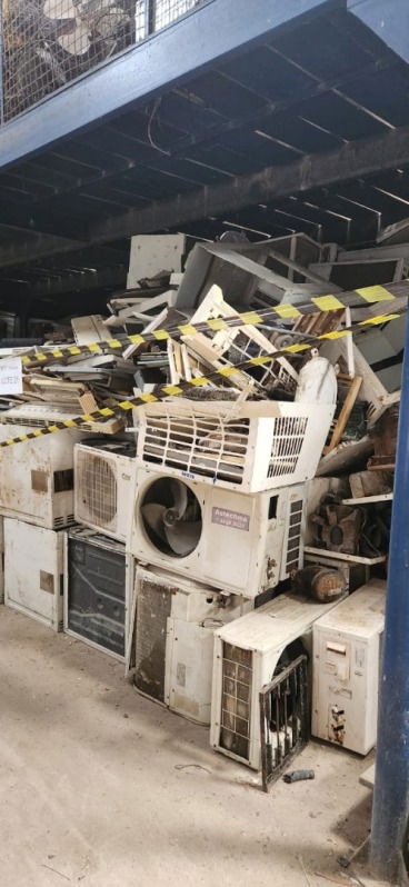 Lote 021 - Diversos Materiais Sucatas