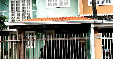 Casa com 3 Quartos e 1 Vaga em Aristocrata