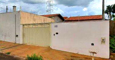 Terreno de 200m² em Jardim Arlindo Ramos - Oportunidade Única!