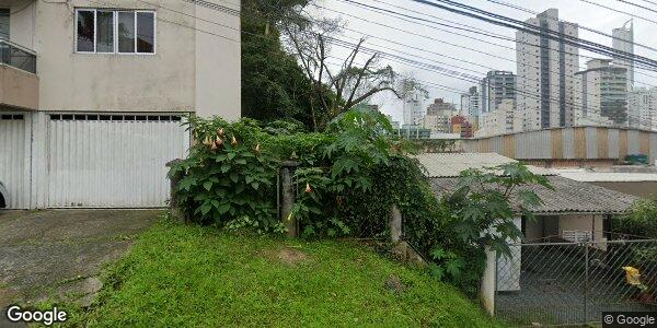 Terreno com 320m² - Lote 76 - Rua Venezuela - Canto da Praia