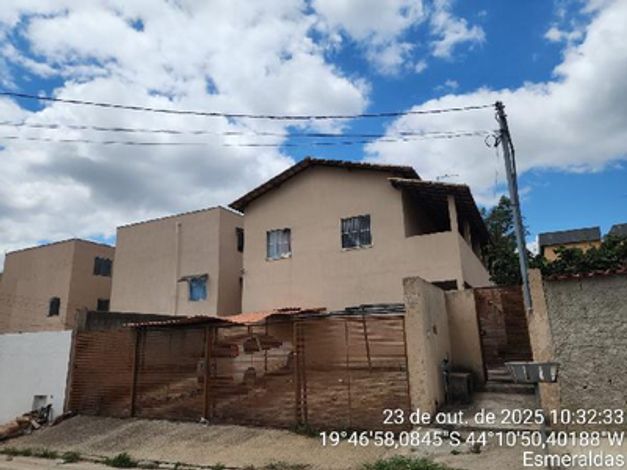 Apartamento com 2 quartos em Esmeraldas/MG