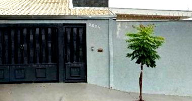 Casa padrão 4 quartos 4 banheiros 1 vaga, 135m² construída, ocupada