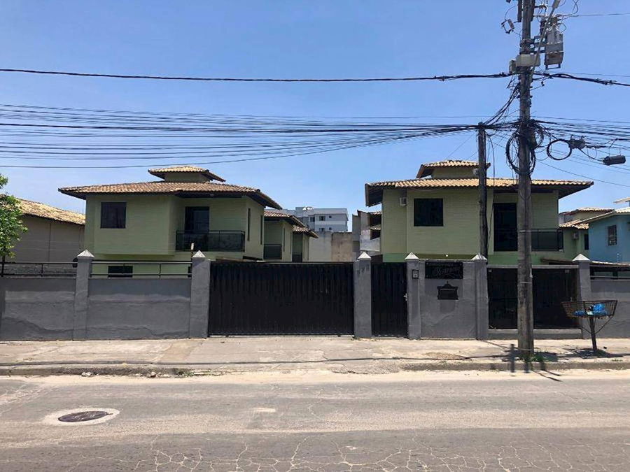 Casa em condomínio com 1 vaga de garagem