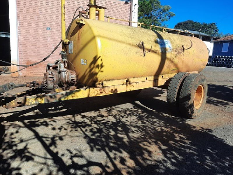 Tanque Distribuidor Mepel de 5000 Litros
