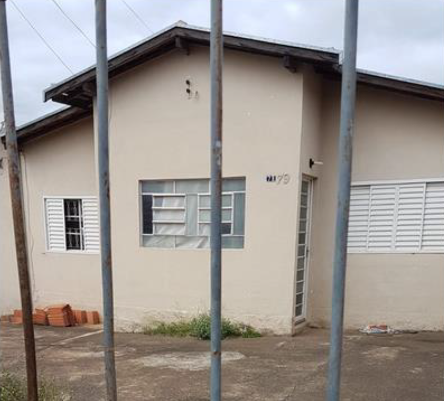 Casa no Jardim Fernanda com terreno de 375m² em Campinas