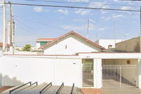 Casa com 300m² de Terreno em Vila Monteiro