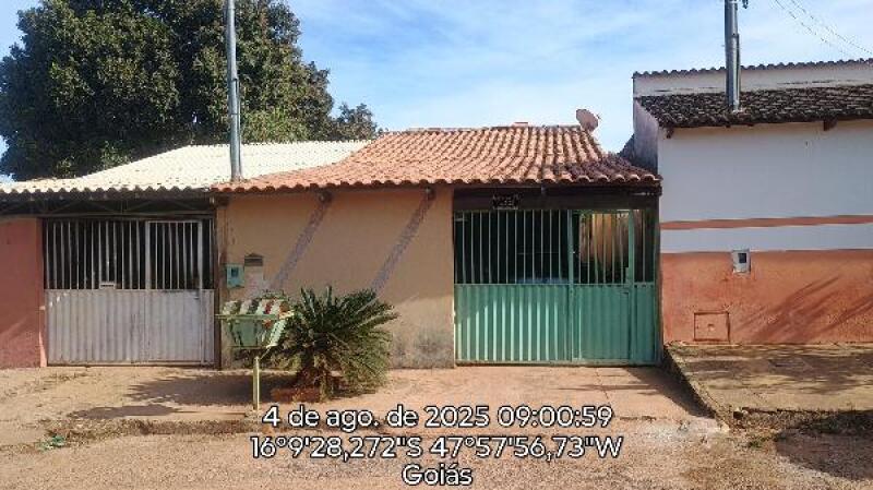 Casa com 2 quartos em Luziânia/GO