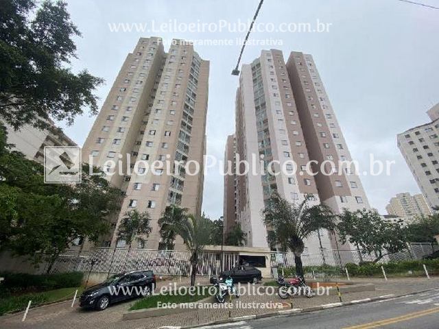 Apartamento 2 quartos, 2 banheiros, 1 vaga, 114.79m² total