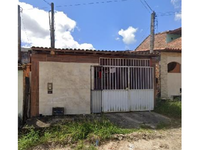 Casa com 2 quartos em Alagoinhas/BA
