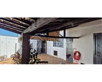 Prédio comercial 471m² em Botucatu com uso misto