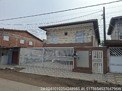 Casa com 2 quartos, 1 vaga e 46,39 m²