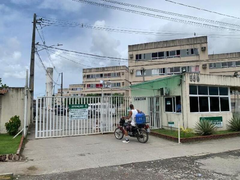 Apartamento com 2 quartos em São Lourenço da Mata/PE