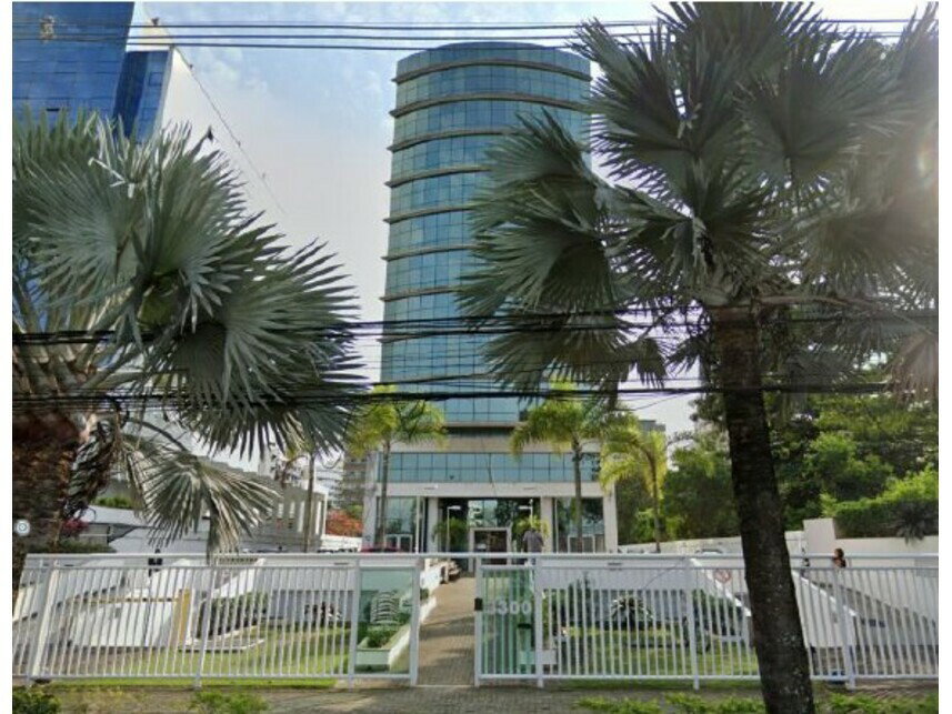 Sala Comercial com 1 vaga e 33m² privativos, imóvel